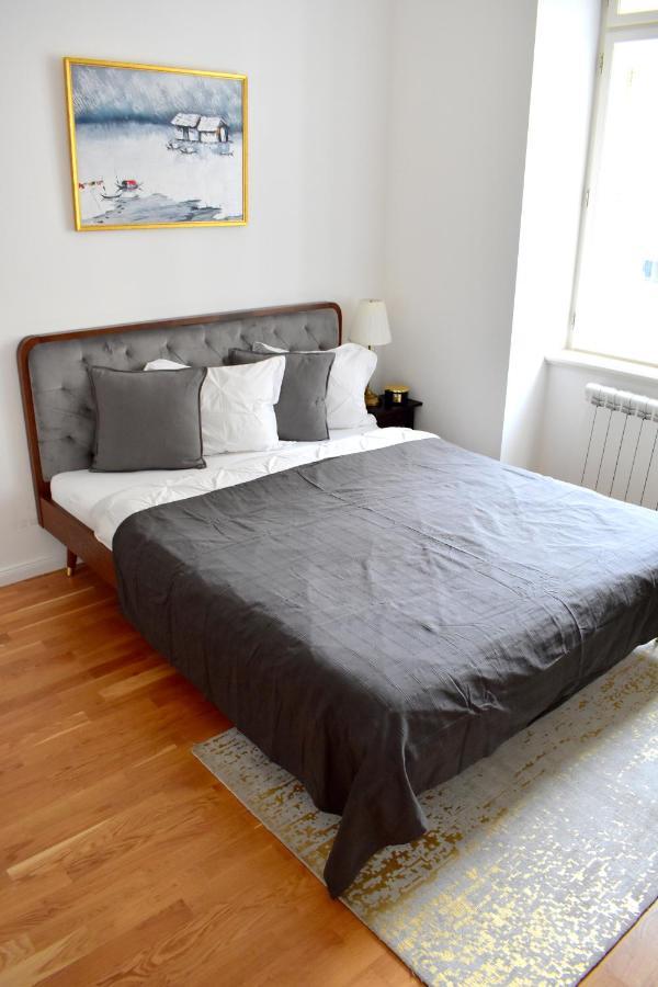Lovely Apartment In Center Praga Zewnętrze zdjęcie