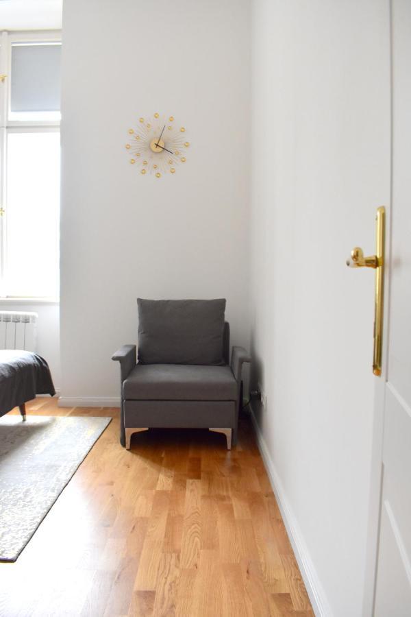 Lovely Apartment In Center Praga Zewnętrze zdjęcie